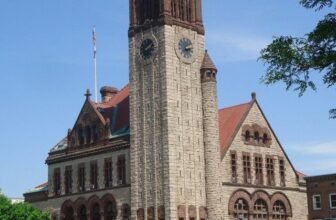 cropped-albany-city-hall.jpg