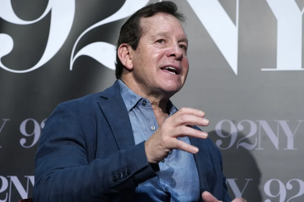 Steve Guttenberg