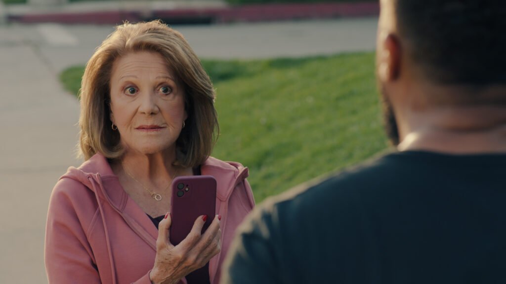 Linda Lavin