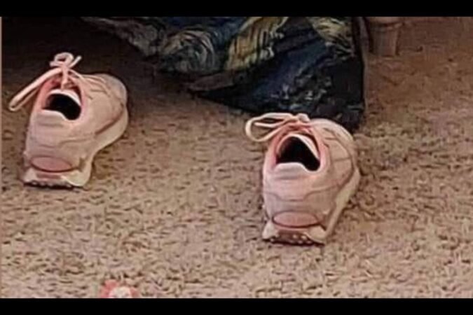 Laughing Shoe Memes Are Getting Viral On Social Media And On Internet