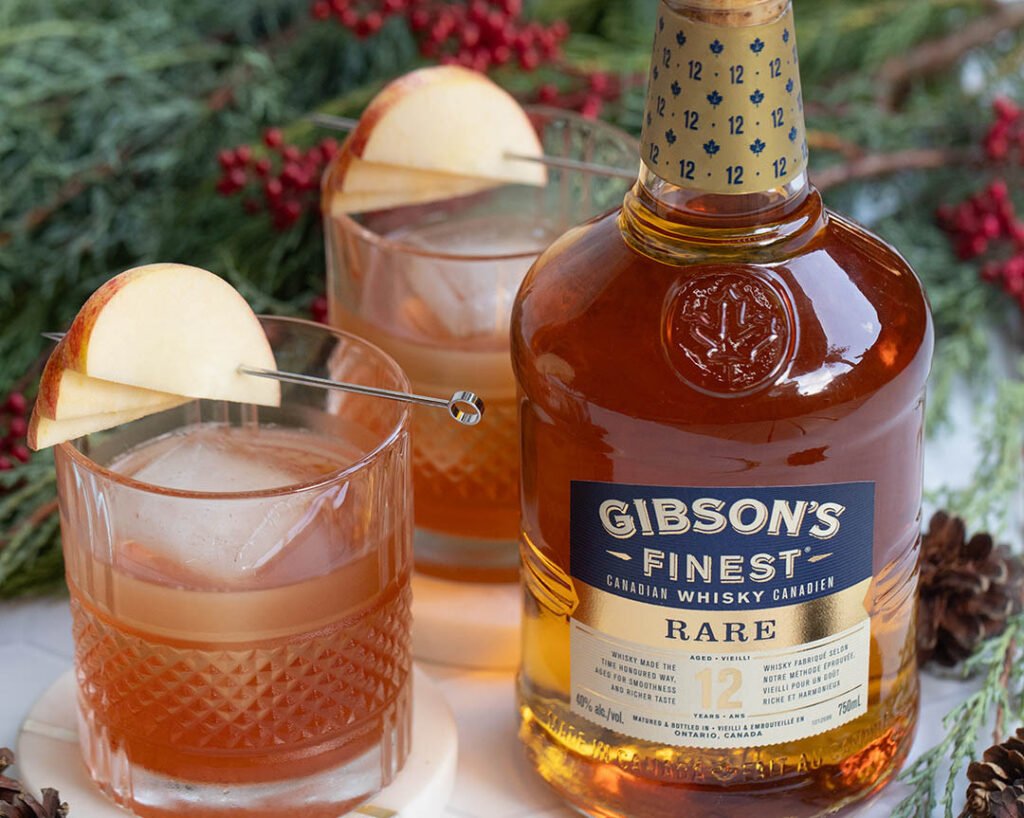 Gibsons-apple-pie-old-fashioned-e1728919858362-1024x818